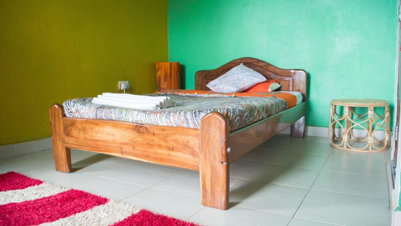 Lake Bunyonyi View Resort Kabale Extérieur photo