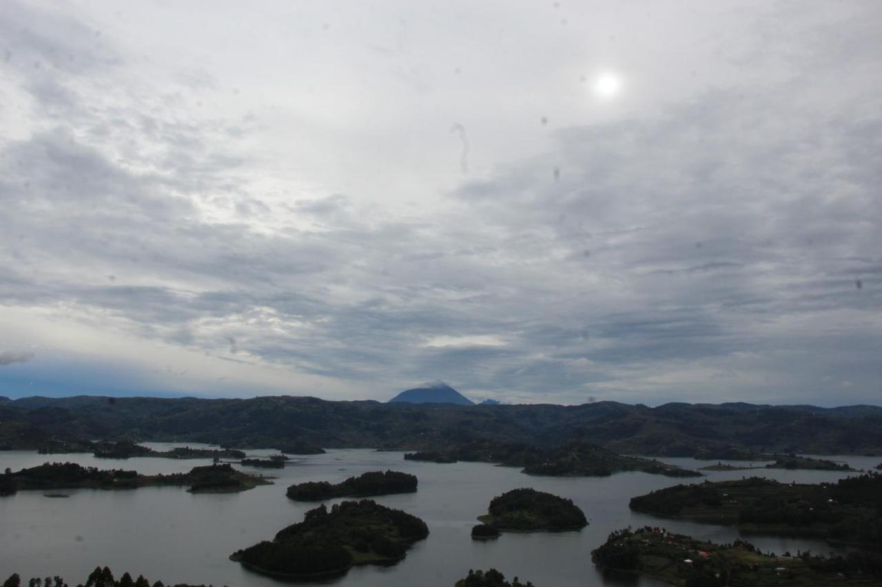 Lake Bunyonyi View Resort Kabale Extérieur photo
