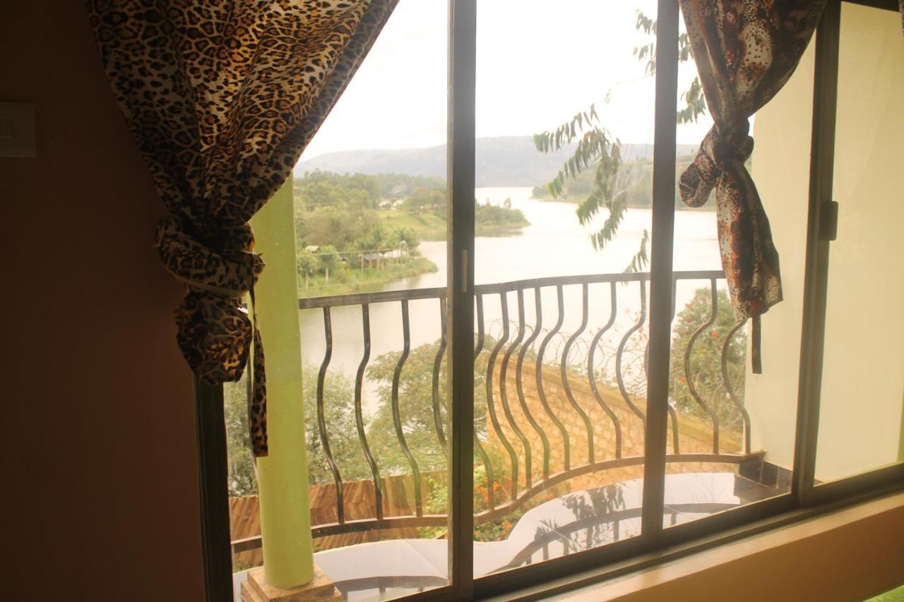 Lake Bunyonyi View Resort Kabale Extérieur photo